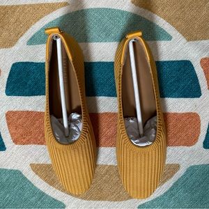 Everlane Day Glove Shoes Knit Ballet Flats Yellow Size 10.5 Brand New